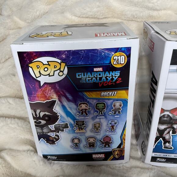 Funko Pop Marvel Figures Rocket and Ant Man in Box - Picture 7 of 10
